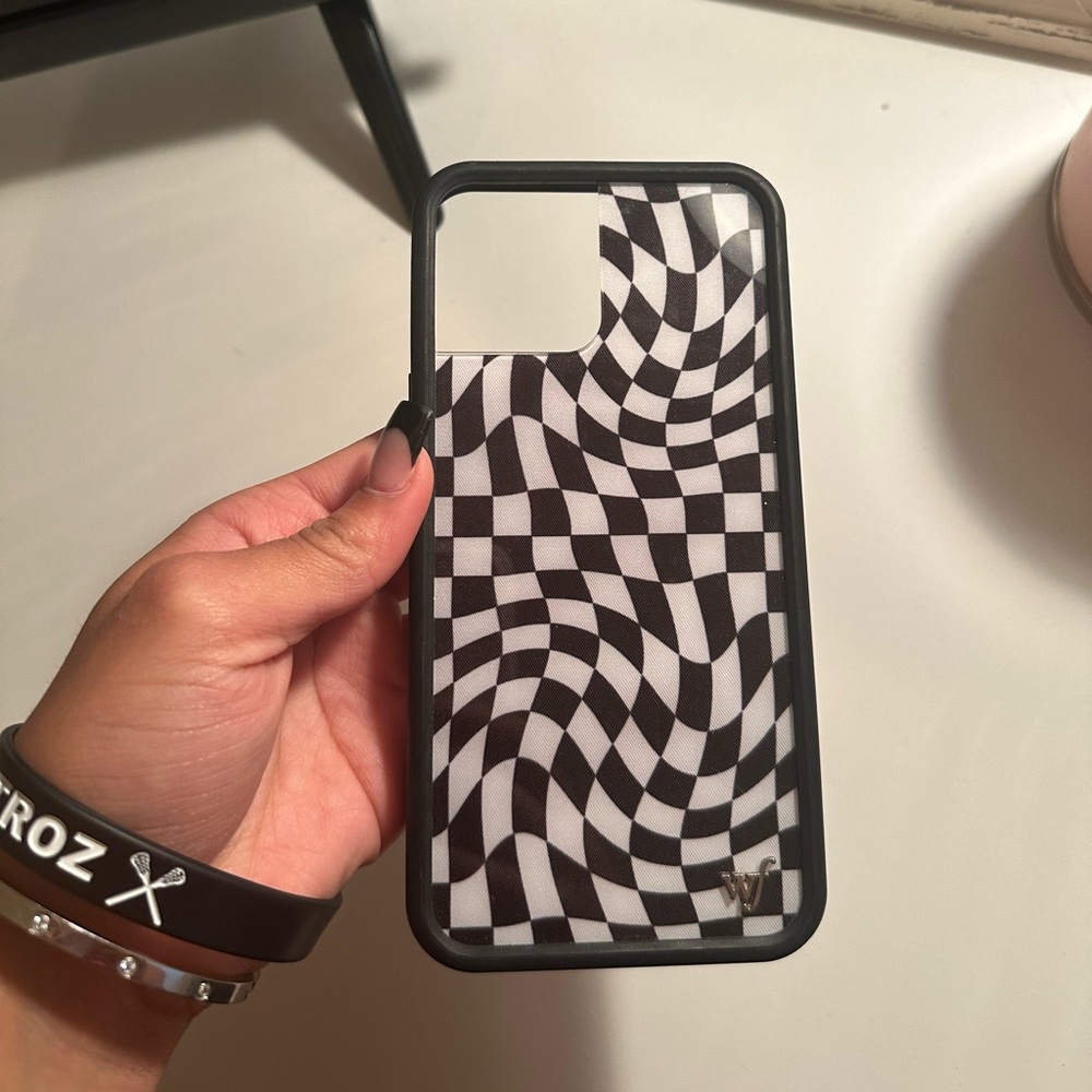 wildflower checkered phone case